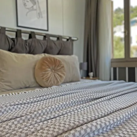 Pandora Hotel 3*