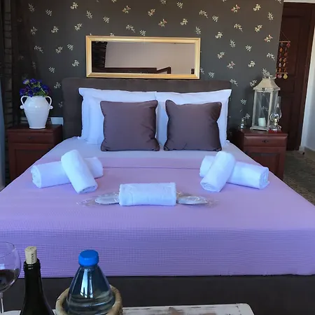 Pandora Hotel